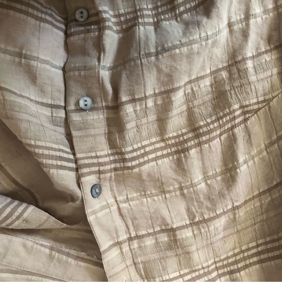 L.L. BEAN BUNDLE Two Beige Cream Linen Blouse Shirts, Size XL - Picture 3 of 5
